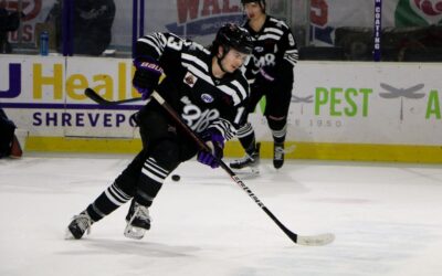 Bugs Cruise Past Ice Wolves w/ Four PP Goals for Series Split