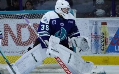 Bugs Rout Lone Star, Take Game 1